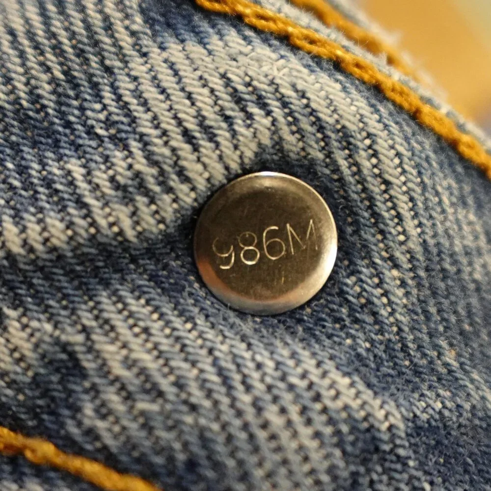 Levi's jeans 501 Original Fit straight men's 33x32 stonewash blue‎ denim red tab